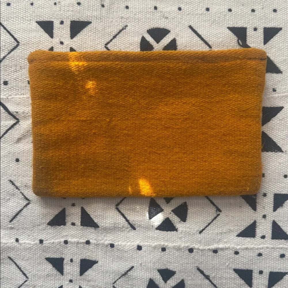 Made in Peru Embroidered Floral Pouch - Picture 3 of 3
